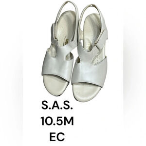 SAS sandals ,women size 10.5 Suntimer Pearl Cream colored,Velcro,comfy,1.5” heel